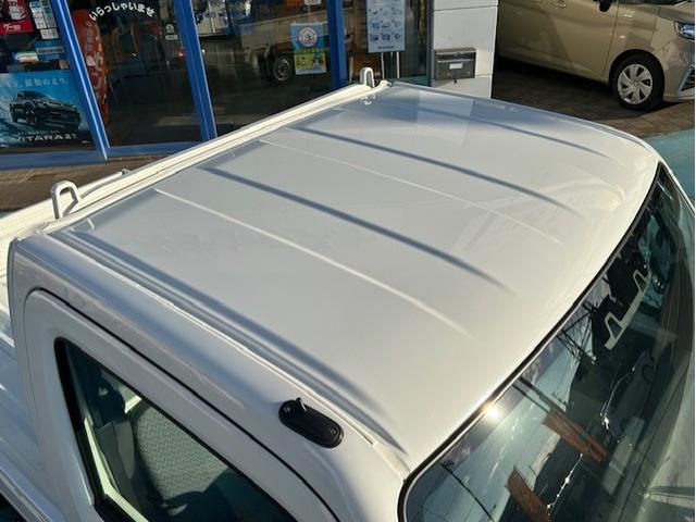 キャリイトラック ＫＣエアコン・パワステ　登録届出済未使用車　キーレスエントリー　オートライト　パワーウインド　アイドリングストップ　衝突被害軽減ブレーキ装置　リヤパーキングセンサー　横滑り防止装置　車線逸脱警報装置（10枚目）