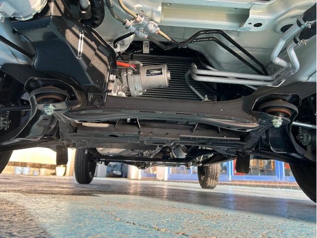 キャリイトラック ＫＣエアコン・パワステ　登録届出済未使用車　キーレスエントリー　オートライト　パワーウインド　アイドリングストップ　衝突被害軽減ブレーキ装置　リヤパーキングセンサー　横滑り防止装置　車線逸脱警報装置（12枚目）