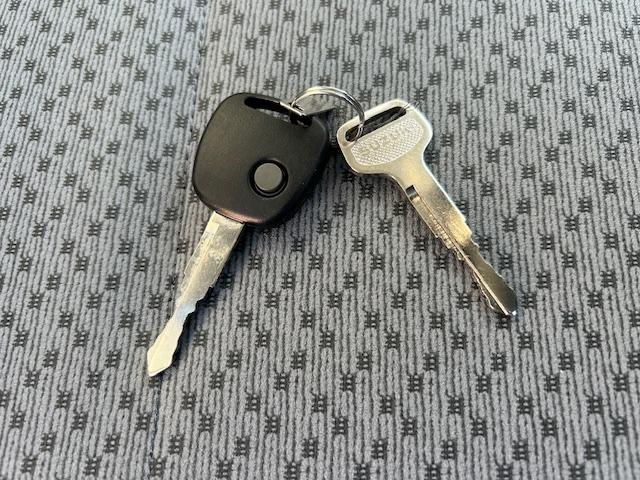 キャリイトラック ＫＣエアコン・パワステ　登録届出済未使用車　キーレスエントリー　オートライト　パワーウインド　アイドリングストップ　衝突被害軽減ブレーキ装置　リヤパーキングセンサー　横滑り防止装置　車線逸脱警報装置（31枚目）