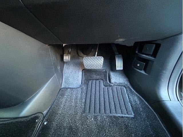 ビアンテ グランツ－スカイアクティブ　スマートキー　フルセグメモリーナビゲーション　ＥＴＣ　両側パワースライドドア　ディスチャージヘッドランプ　フォグランプ　セカンドシート側キャプテンシート　社外アルミホイール（34枚目）