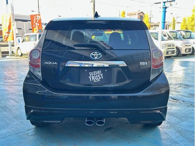 アクア S ハイブリッド キーレスエントリー 7インチワンセグメモリーナビ バックモニター ETC ディスチャージヘッドランプ デイライト 社外リヤマフラー(7枚目)