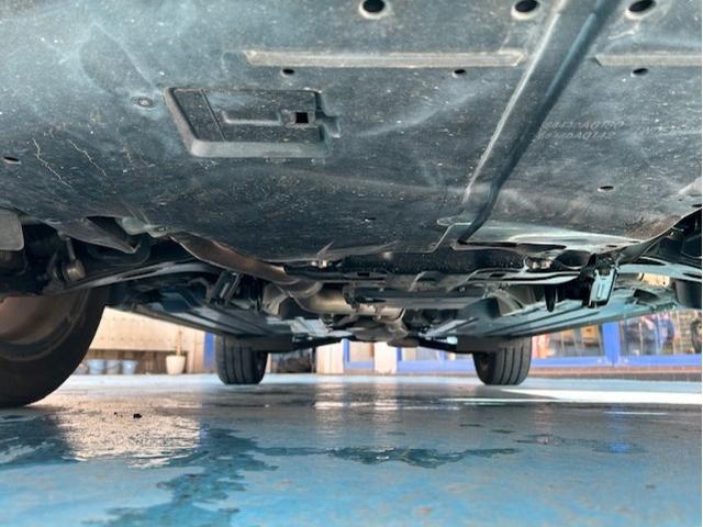 ＸＶ ２．０ｉ－Ｌ　アイサイト　４ＷＤ　スマートキー　７インチフルセグメモリーナビ　バックモニター　ＥＴＣ　ドライブレコーダー　ディスチャージヘッドライト　フォグランプ　アダプティブクルーズコントロール　衝突被害軽減ブレーキ（12枚目）