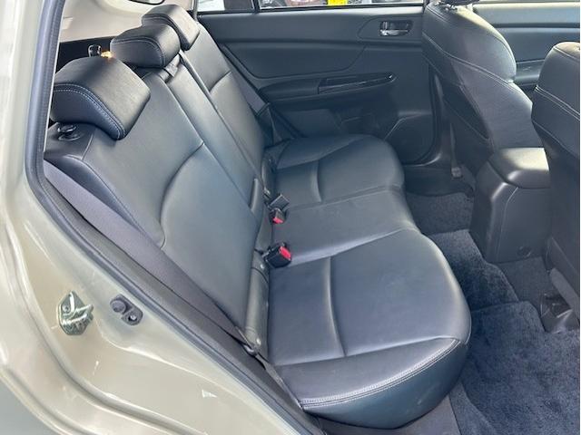 ＸＶ ２．０ｉ－Ｌ　アイサイト　４ＷＤ　スマートキー　７インチフルセグメモリーナビ　バックモニター　ＥＴＣ　ドライブレコーダー　ディスチャージヘッドライト　フォグランプ　アダプティブクルーズコントロール　衝突被害軽減ブレーキ（20枚目）