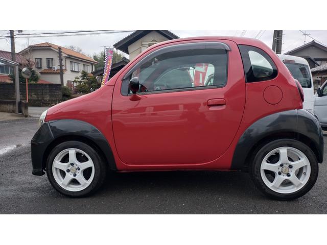 ツイン ガソリンＢ　キーレス・Ｐ／Ｗ・Ｐ／Ｓ・Ａ／Ｃ・ＡＢＳ・社外エアロフロントバンパー・フェンダー＆前後バンパー＆ドアミラー同色ガンメタ塗装・社外アルミホイール・ドラレコ・Ｒミラーフィルム・Ｂｌｕｅｔｏｏｔｈコンポ（4枚目）