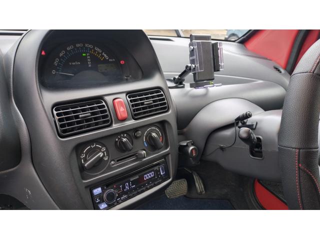 ツイン ガソリンＢ　キーレス・Ｐ／Ｗ・Ｐ／Ｓ・Ａ／Ｃ・ＡＢＳ・社外エアロフロントバンパー・フェンダー＆前後バンパー＆ドアミラー同色ガンメタ塗装・社外アルミホイール・ドラレコ・Ｒミラーフィルム・Ｂｌｕｅｔｏｏｔｈコンポ（21枚目）