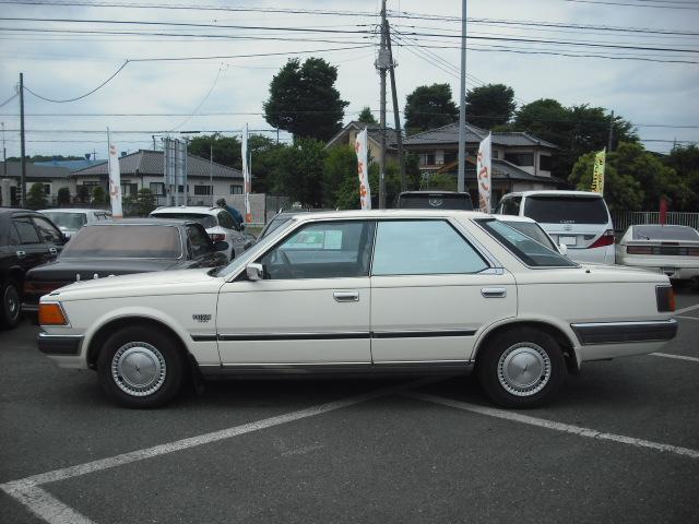 日産 グロリア