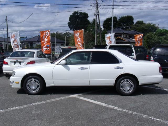 NISSAN CEDRIC BROUGHAM