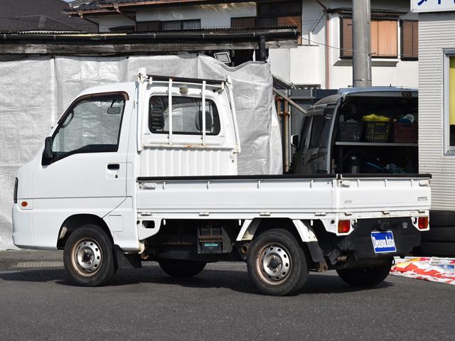 サンバートラック ＴＣ　プロフェッショナル　エアコン　運転席エアーバッグ　４ＷＤ　車検　令和７年３月１６日まで　整備付き　保証付き（10枚目）