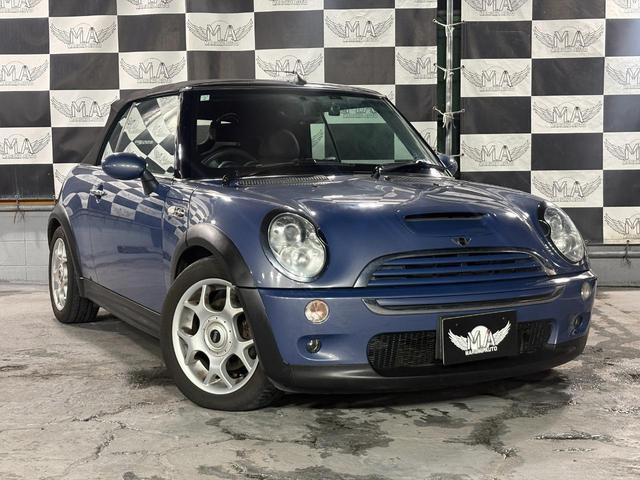 MINI  電動オープン レザーシート バックモニター 社外ナビ パワステ スーパーチャージャー 盗難防止システム(4枚目)