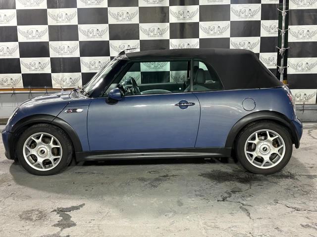 MINI  電動オープン レザーシート バックモニター 社外ナビ パワステ スーパーチャージャー 盗難防止システム(8枚目)