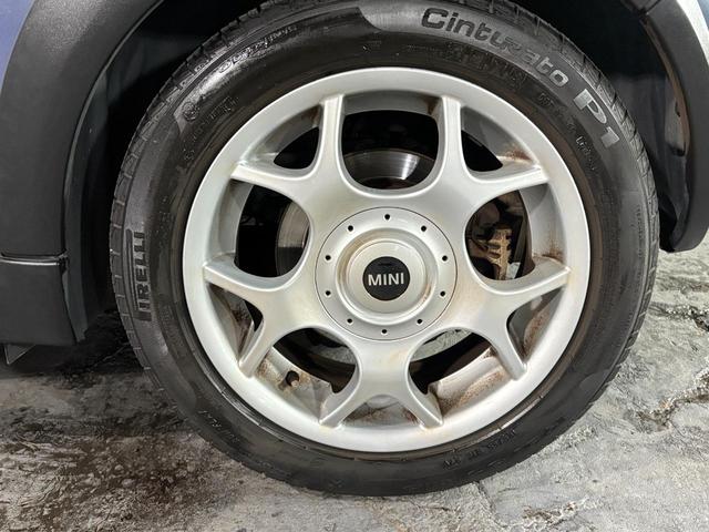 MINI  電動オープン レザーシート バックモニター 社外ナビ パワステ スーパーチャージャー 盗難防止システム(42枚目)