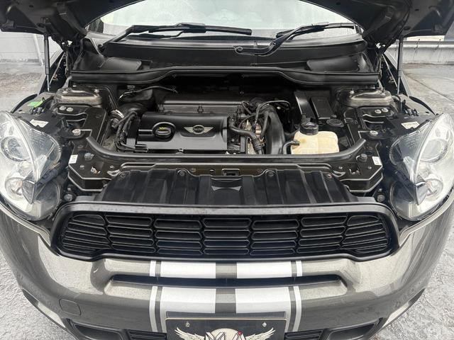 MINI クーパーS クロスオーバー オール4 黒革シート キーレスエントリー フルオートエアコン Wエアバック ESC パワーステアリング ABS アルミ サイドエアバッグ パワーウィンドウ エアバッグ(16枚目)