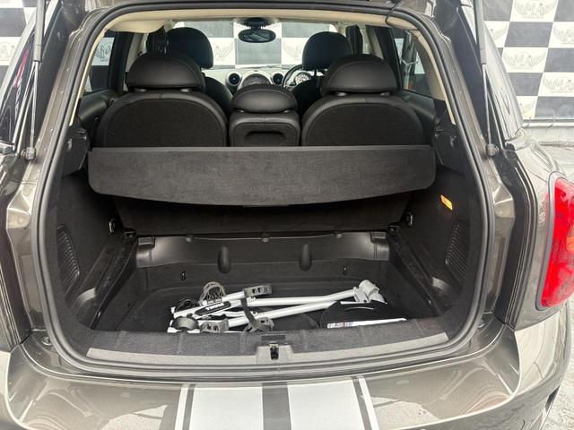 MINI クーパーS クロスオーバー オール4 黒革シート キーレスエントリー フルオートエアコン Wエアバック ESC パワーステアリング ABS アルミ サイドエアバッグ パワーウィンドウ エアバッグ(25枚目)