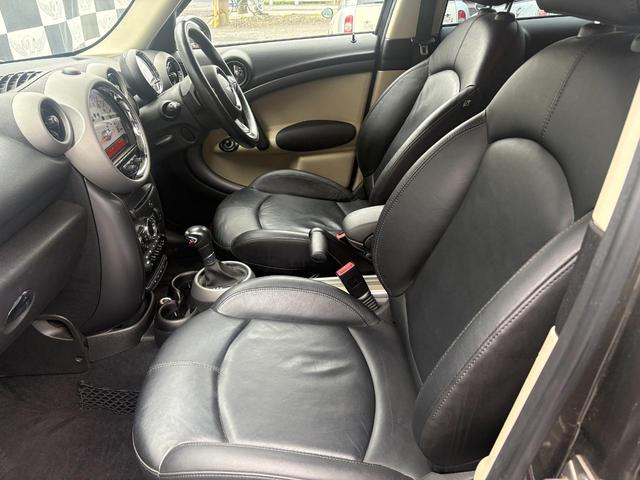 MINI クーパーS クロスオーバー オール4 黒革シート キーレスエントリー フルオートエアコン Wエアバック ESC パワーステアリング ABS アルミ サイドエアバッグ パワーウィンドウ エアバッグ(33枚目)