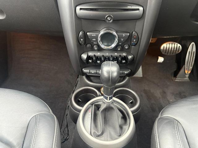 MINI クーパーS クロスオーバー オール4 黒革シート キーレスエントリー フルオートエアコン Wエアバック ESC パワーステアリング ABS アルミ サイドエアバッグ パワーウィンドウ エアバッグ(40枚目)