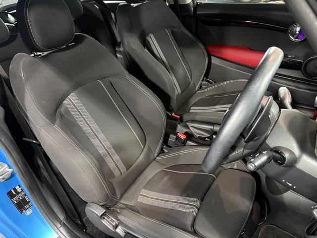 ＭＩＮＩ クーパーＳＤ　ナビ　オートクルーズコントロール　オートマチックハイビーム　アルミホイール　スマートキー　アイドリングストップ　ＡＴ　ＡＢＳ　ＥＳＣ　エアコン　パワーステアリング　パワーウィンドウ　運転席エアバッグ（31枚目）