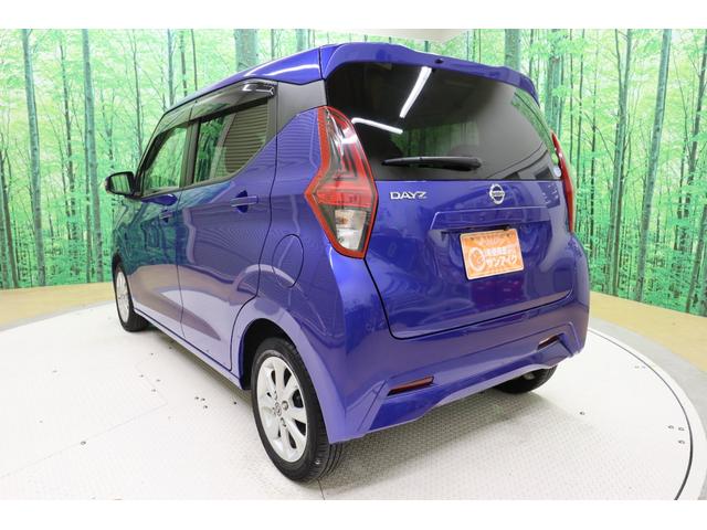 デイズ Ｘ　ＥＴＣ　全周囲カメラ　クリアランスソナー　衝突被害軽減システム　オートライト　スマートキー　アイドリングストップ　ベンチシート　ＣＶＴ　盗難防止システム　ＡＢＳ　ＥＳＣ　アルミホイール　衝突安全ボディ（18枚目）