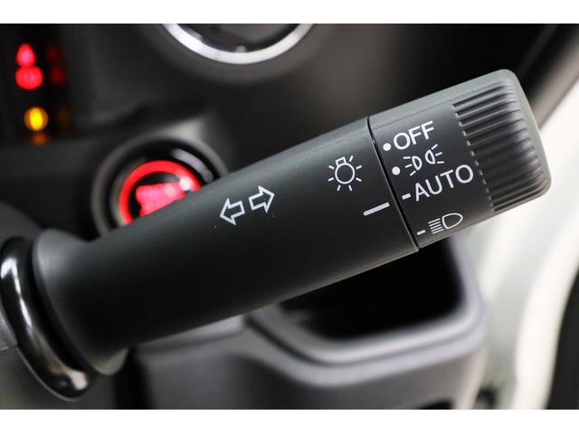 Ｎ－ＢＯＸカスタム ベースグレード　両側スライド・片側電動　クリアランスソナー　オートクルーズコントロール　レーンアシスト　衝突被害軽減システム　オートライト　ＬＥＤヘッドランプ　スマートキー　アイドリングストップ　電動格納ミラー（35枚目）