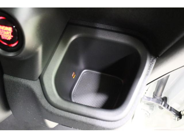 Ｎ－ＢＯＸカスタム ベースグレード　両側スライド・片側電動　クリアランスソナー　オートクルーズコントロール　レーンアシスト　衝突被害軽減システム　オートライト　ＬＥＤヘッドランプ　スマートキー　アイドリングストップ　電動格納ミラー（41枚目）