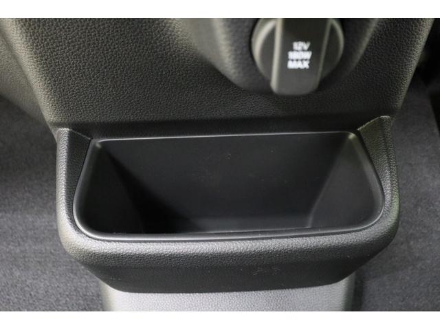 Ｎ－ＢＯＸカスタム ベースグレード　両側スライド・片側電動　クリアランスソナー　オートクルーズコントロール　レーンアシスト　衝突被害軽減システム　オートライト　ＬＥＤヘッドランプ　スマートキー　アイドリングストップ　電動格納ミラー（55枚目）