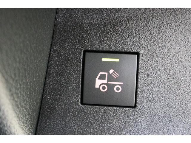 ハイゼットトラック スタンダード　農用スペシャル　４ＷＤ　軽トラック　三方開　ＭＴ　衝突被害軽減システム　クリアランスソナー　アイドリングストップ　オートライト　ＥＳＣ　エアコン　運転席エアバッグ（6枚目）