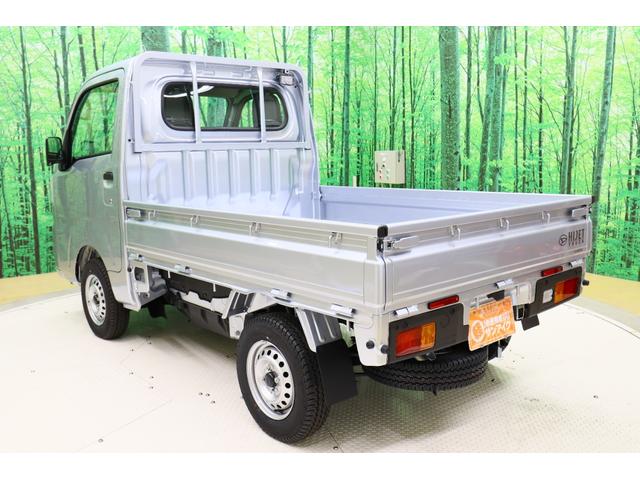 ハイゼットトラック スタンダード　農用スペシャル　４ＷＤ　軽トラック　三方開　ＭＴ　衝突被害軽減システム　クリアランスソナー　アイドリングストップ　オートライト　ＥＳＣ　エアコン　運転席エアバッグ（17枚目）
