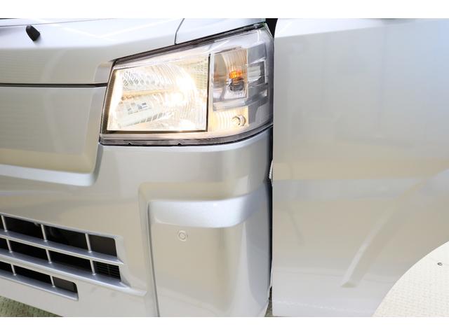 ハイゼットトラック スタンダード　農用スペシャル　４ＷＤ　軽トラック　三方開　ＭＴ　衝突被害軽減システム　クリアランスソナー　アイドリングストップ　オートライト　ＥＳＣ　エアコン　運転席エアバッグ（21枚目）