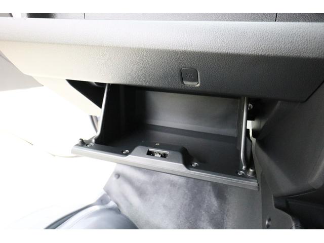 ハイゼットトラック スタンダード　農用スペシャル　４ＷＤ　軽トラック　三方開　ＭＴ　衝突被害軽減システム　クリアランスソナー　アイドリングストップ　オートライト　ＥＳＣ　エアコン　運転席エアバッグ（36枚目）