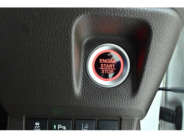 N-WGN Gホンダセンシング ETC ナビ クリアランスソナー オートクルーズコントロール レーンアシスト 衝突被害軽減システム オートライト スマートキー アイドリングストップ 電動格納ミラー ベンチシート CVT(13枚目)