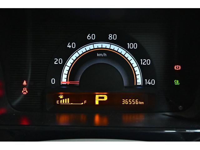 モコ Ｘ　スマートキー　電動格納ミラー　ベンチシート　ＣＶＴ　盗難防止システム　ＡＢＳ　ＣＤ　ミュージックプレイヤー接続可　衝突安全ボディ　エアコン（4枚目）