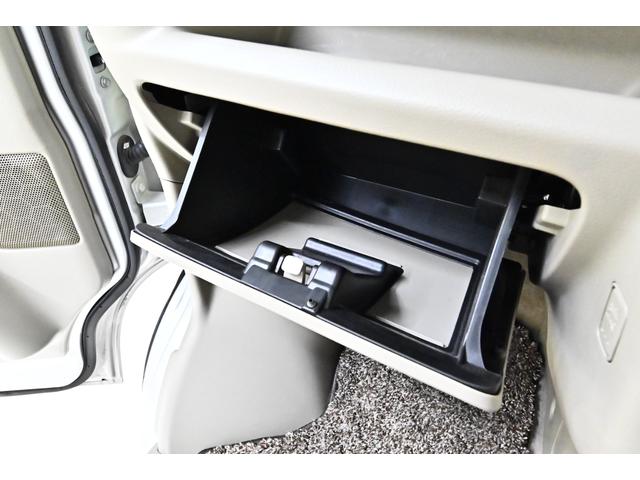 エブリイワゴン ＰＺターボスペシャル　電動スライドドア　ナビ　衝突被害軽減システム　スマートキー　電動格納ミラー　ＥＳＣ　ＣＤ　ＤＶＤ再生　Ｂｌｕｅｔｏｏｔｈ　ミュージックサーバー　アルミホイール　エアコン（11枚目）