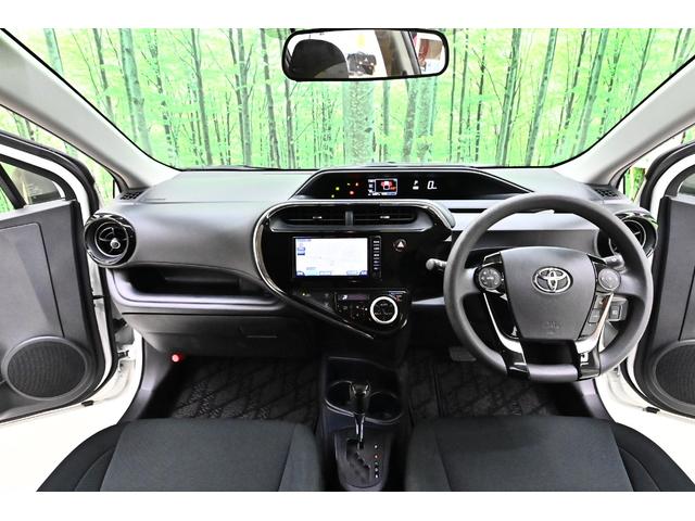 アクア Sスタイルブラック ドライブレコーダー ETC ナビ クリアランスソナー レーンアシスト 衝突被害軽減システム オートマチックハイビーム オートライト スマートキー アイドリングストップ 電動格納ミラー CVT(2枚目)