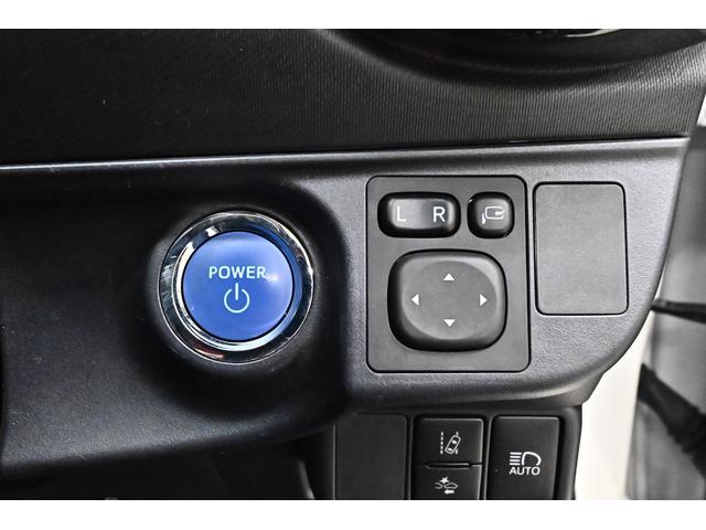 アクア Sスタイルブラック ドライブレコーダー ETC ナビ クリアランスソナー レーンアシスト 衝突被害軽減システム オートマチックハイビーム オートライト スマートキー アイドリングストップ 電動格納ミラー CVT(9枚目)