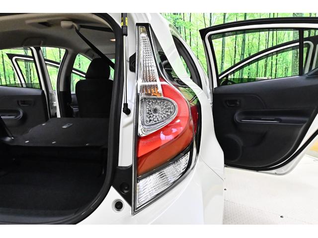 アクア Sスタイルブラック ドライブレコーダー ETC ナビ クリアランスソナー レーンアシスト 衝突被害軽減システム オートマチックハイビーム オートライト スマートキー アイドリングストップ 電動格納ミラー CVT(28枚目)