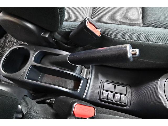 アクア Sスタイルブラック ドライブレコーダー ETC ナビ クリアランスソナー レーンアシスト 衝突被害軽減システム オートマチックハイビーム オートライト スマートキー アイドリングストップ 電動格納ミラー CVT(41枚目)