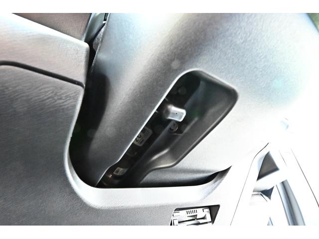 アクア Sスタイルブラック ドライブレコーダー ETC ナビ クリアランスソナー レーンアシスト 衝突被害軽減システム オートマチックハイビーム オートライト スマートキー アイドリングストップ 電動格納ミラー CVT(49枚目)