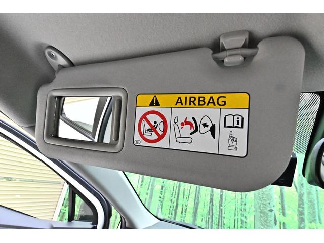 アクア Sスタイルブラック ドライブレコーダー ETC ナビ クリアランスソナー レーンアシスト 衝突被害軽減システム オートマチックハイビーム オートライト スマートキー アイドリングストップ 電動格納ミラー CVT(57枚目)