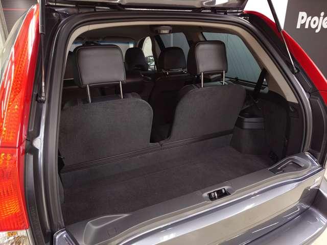 XC90 3.2 SE AWD 2008年モデル 前後パークシステム BLIS レザーシート アクティブキセノンライト 前後フォグランプ 18インチアルミホイール ランニングボード カロッツェリアサイバーナビ バックカメラ 禁煙車(32枚目)