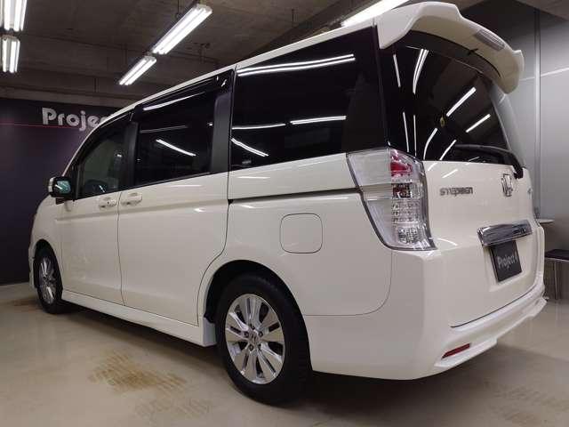 ステップワゴンスパーダ Z ナビTV フリップダウンモニター Bカメラ 両側電動スライドドア キセノンヘッドライト コーナーリングランプ付きフォグランプ アクセサリーランプ内蔵フロントグリル オートエアコン パドルシフト ETC(20枚目)