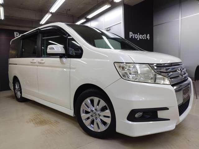 ステップワゴンスパーダ Z ナビTV フリップダウンモニター Bカメラ 両側電動スライドドア キセノンヘッドライト コーナーリングランプ付きフォグランプ アクセサリーランプ内蔵フロントグリル オートエアコン パドルシフト ETC(21枚目)