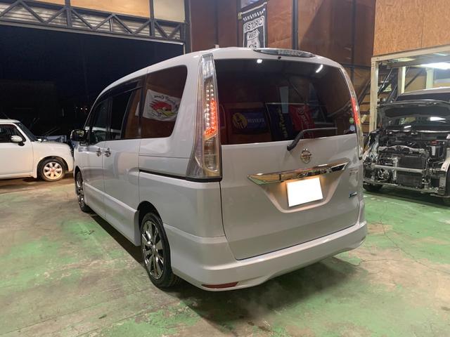 セレナ ハイウェイスター S-ハイブリッド 純正フルセグナビTV CD/DVD Bluetooth Bカメラ ETC 両側パワースライド INTキーPスタート 社外17インチアルミホイール HIDオートライト/フォグランプ オートAC クルコン(7枚目)