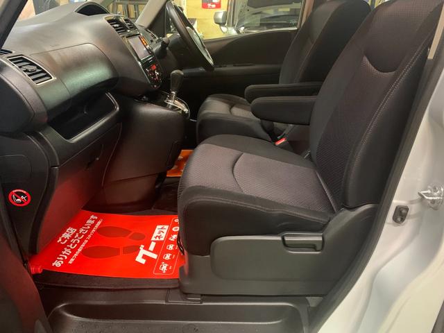 セレナ ハイウェイスター S-ハイブリッド 純正フルセグナビTV CD/DVD Bluetooth Bカメラ ETC 両側パワースライド INTキーPスタート 社外17インチアルミホイール HIDオートライト/フォグランプ オートAC クルコン(10枚目)
