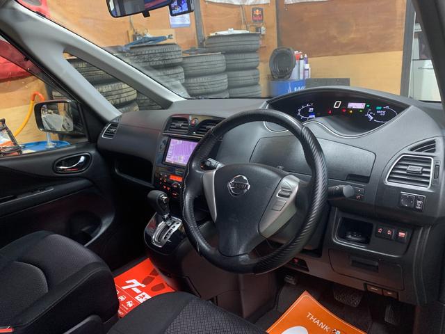 セレナ ハイウェイスター S-ハイブリッド 純正フルセグナビTV CD/DVD Bluetooth Bカメラ ETC 両側パワースライド INTキーPスタート 社外17インチアルミホイール HIDオートライト/フォグランプ オートAC クルコン(39枚目)