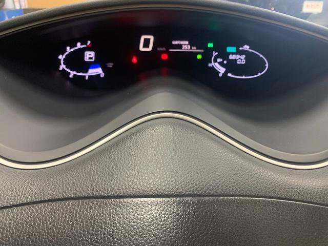 セレナ ハイウェイスター S-ハイブリッド 純正フルセグナビTV CD/DVD Bluetooth Bカメラ ETC 両側パワースライド INTキーPスタート 社外17インチアルミホイール HIDオートライト/フォグランプ オートAC クルコン(46枚目)