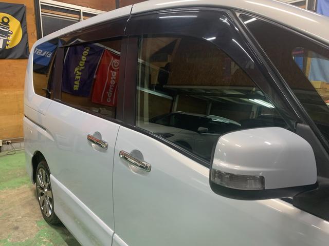 セレナ ハイウェイスター S-ハイブリッド 純正フルセグナビTV CD/DVD Bluetooth Bカメラ ETC 両側パワースライド INTキーPスタート 社外17インチアルミホイール HIDオートライト/フォグランプ オートAC クルコン(64枚目)