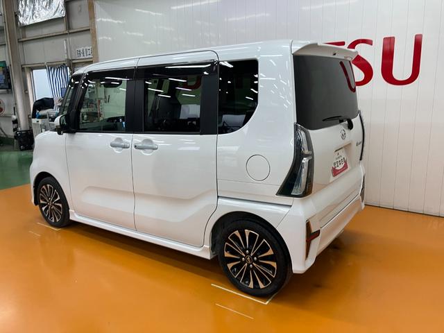 タント カスタムRS サポカーSワイド適合 ドラレコ ミラクルオープンドア 両側オートスライドドア 後席モニター 電動パーキングブレーキ パノラマモニター対応 シートヒーター コーナーセンサー USB接続端子 ETC(6枚目)