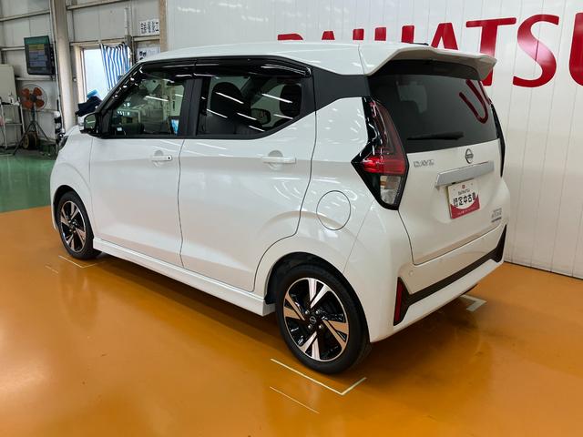 デイズ ハイウェイスター Gターボプロパイロットエディション 衝突被害軽減ブレーキシステム ドラレコ アラウンドビューモニター クルーズコントロール ステアリングスイッチ 電動パーキングブレーキ USB接続端子 Pスタート ETC インナーカメラ SOSスイッチ(6枚目)