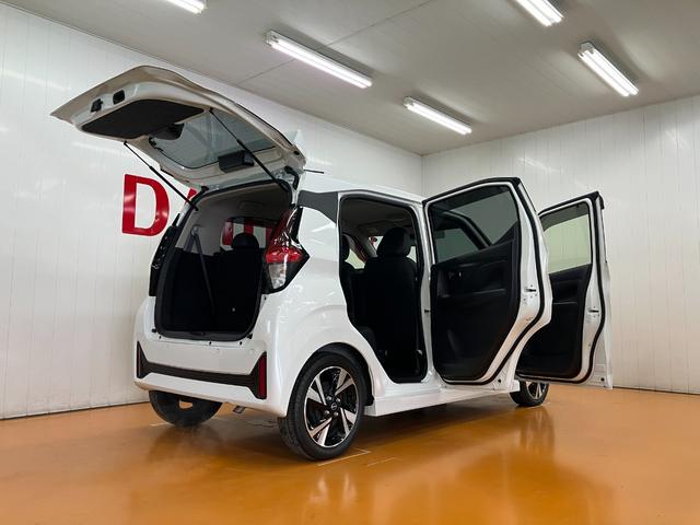 デイズ ハイウェイスター Gターボプロパイロットエディション 衝突被害軽減ブレーキシステム ドラレコ アラウンドビューモニター クルーズコントロール ステアリングスイッチ 電動パーキングブレーキ USB接続端子 Pスタート ETC インナーカメラ SOSスイッチ(9枚目)