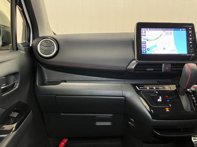 デイズ ハイウェイスター Gターボプロパイロットエディション 衝突被害軽減ブレーキシステム ドラレコ アラウンドビューモニター クルーズコントロール ステアリングスイッチ 電動パーキングブレーキ USB接続端子 Pスタート ETC インナーカメラ SOSスイッチ(11枚目)