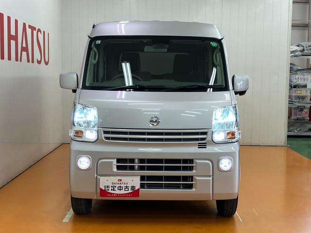 ＮＶ１００クリッパーバン ＧＸターボ　衝突被害軽減ブレーキシステム　両側スライドドア　Ｂカメラ　ナビ　エアコン　リヤファン　ＥＴＣ　横滑り防止機能　誤発進抑制機能　フォグランプ　電動格納ミラー　キーレス（4枚目）